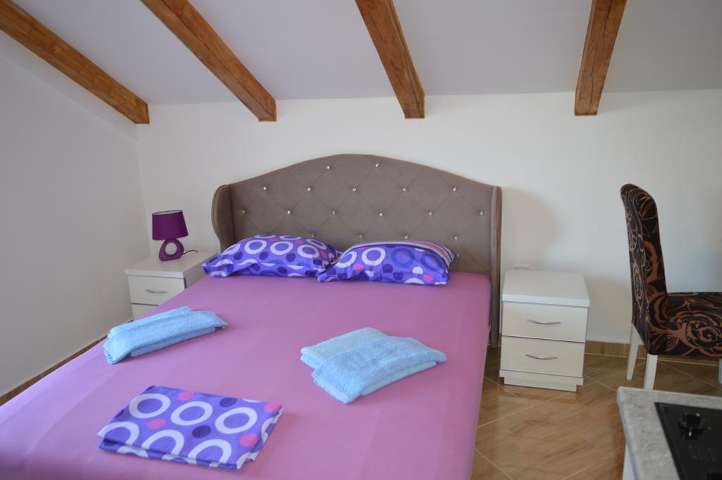 Apartments Coso Zlatne Njive Bb コトル エクステリア 写真